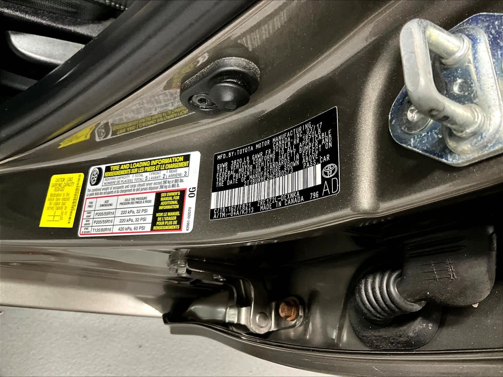 2017 Toyota Corolla LE - Photo 33