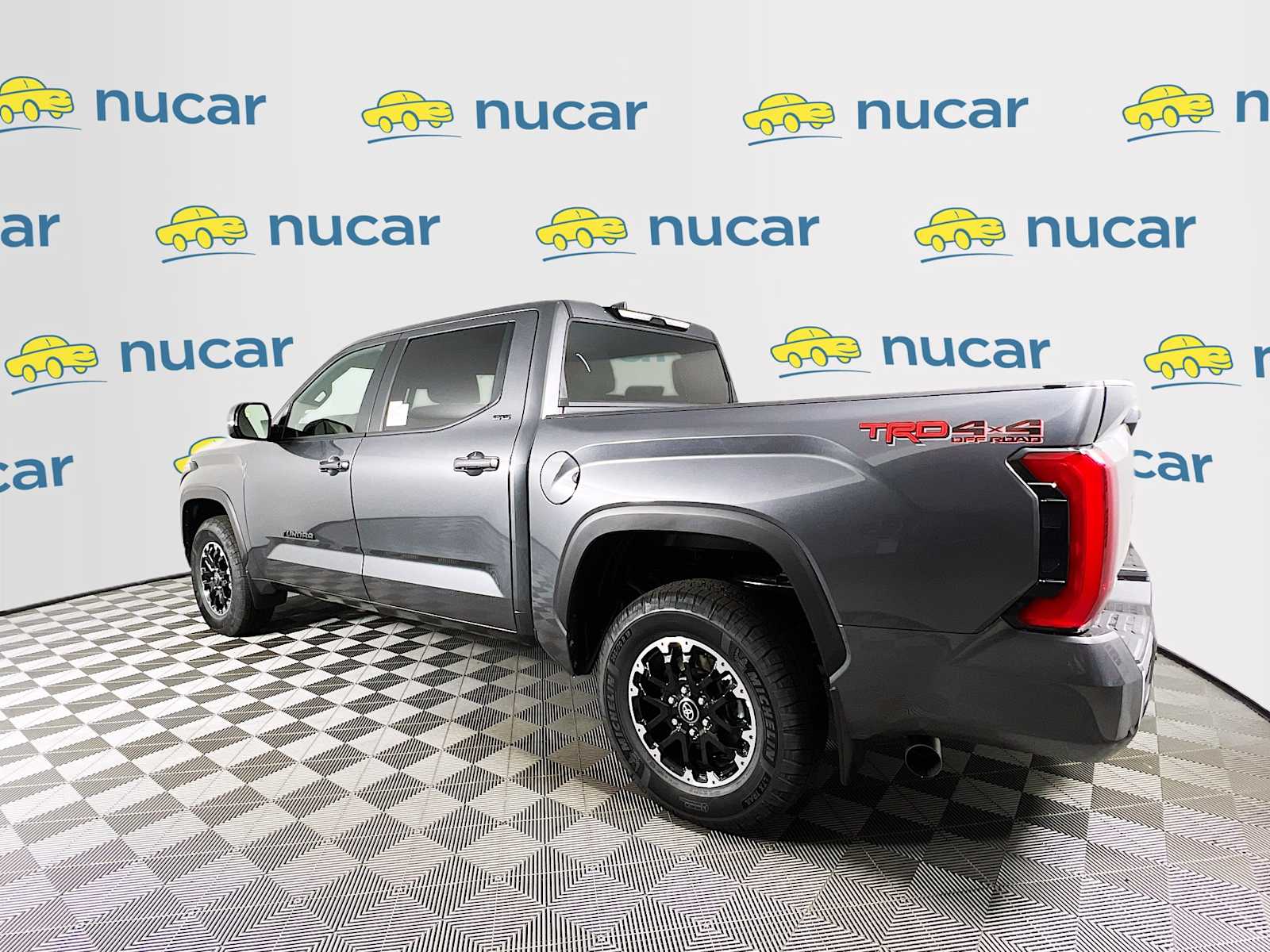 2025 Toyota Tundra SR5 - Photo 4