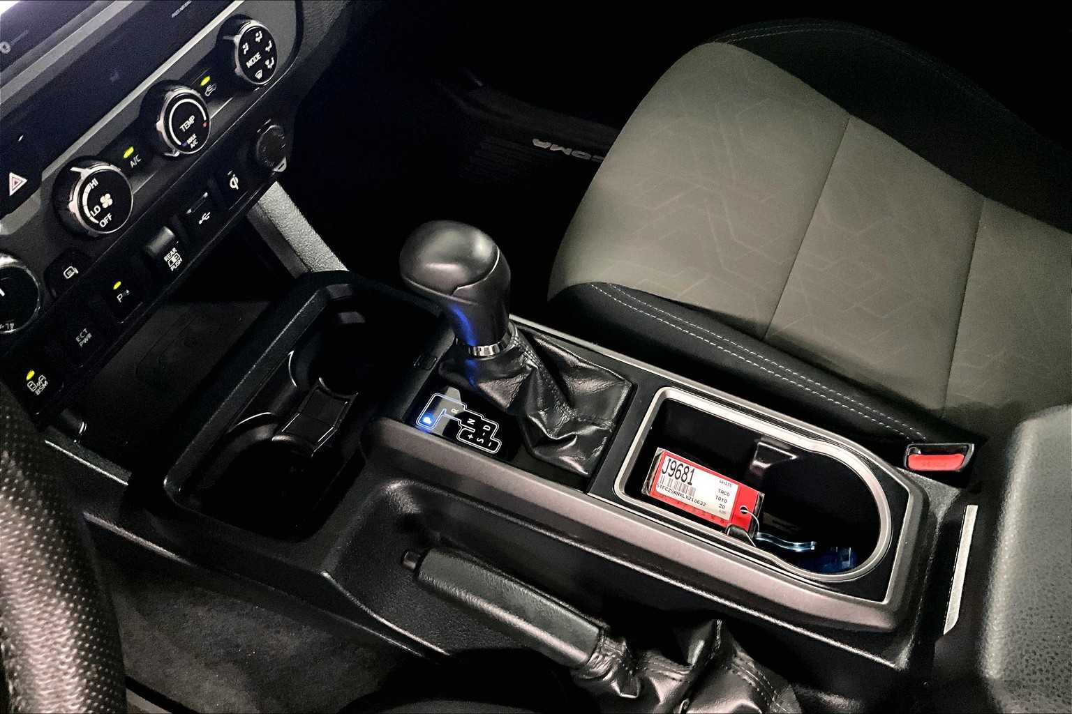 2020 Toyota Tacoma TRD Off Road - Photo 20