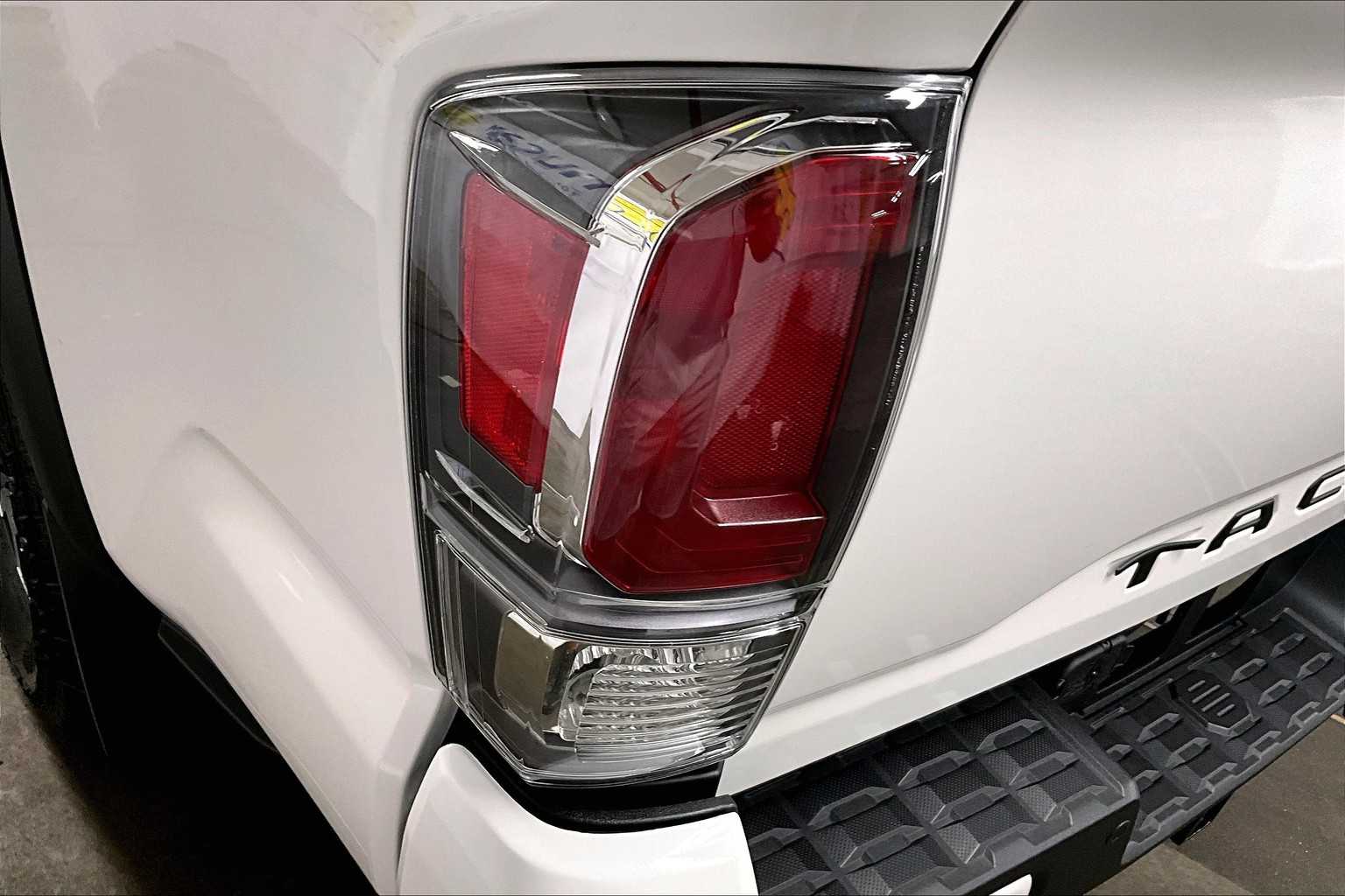 2020 Toyota Tacoma TRD Off Road - Photo 33