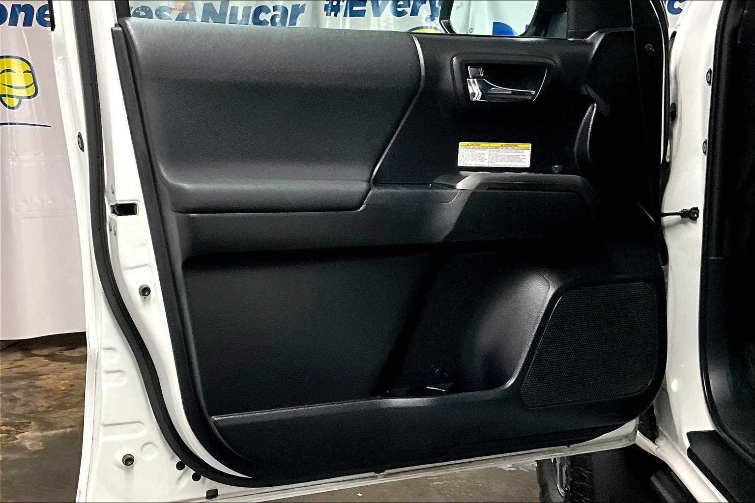 2020 Toyota Tacoma TRD Off Road - Photo 9