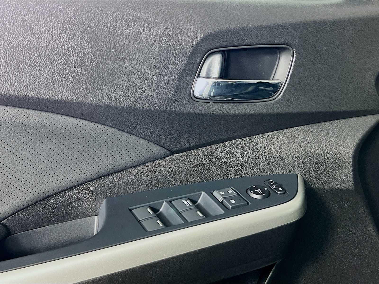 2016 Honda CR-V EX-L - Photo 17