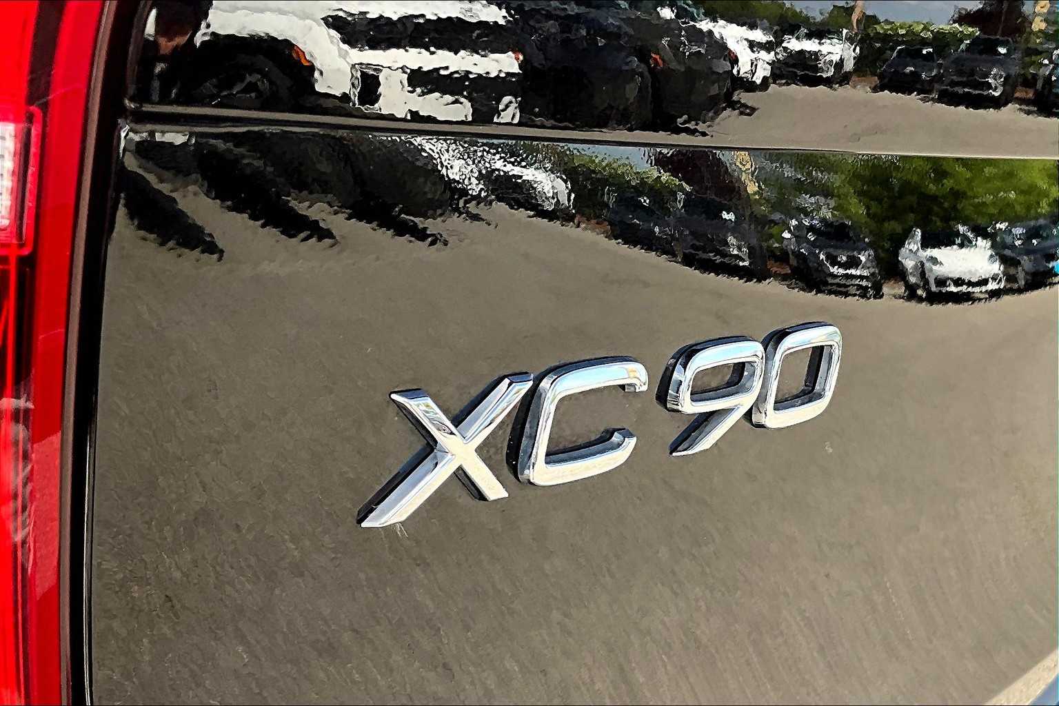 2016 Volvo XC90 T6 Momentum - Photo 27