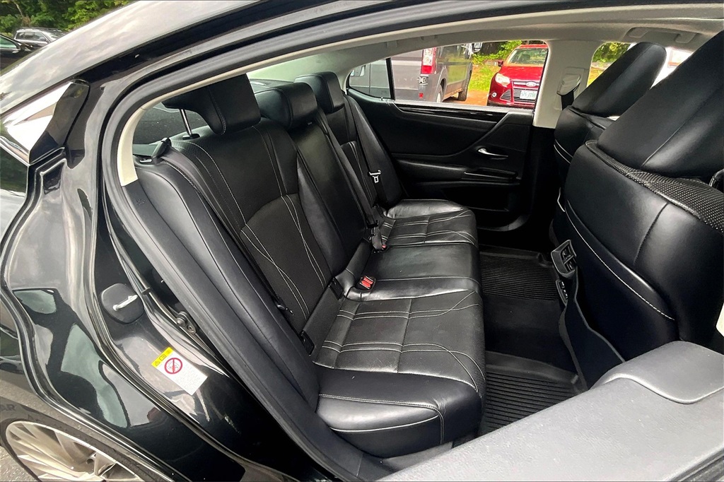 2019 Lexus ES 350 Luxury - Photo 16