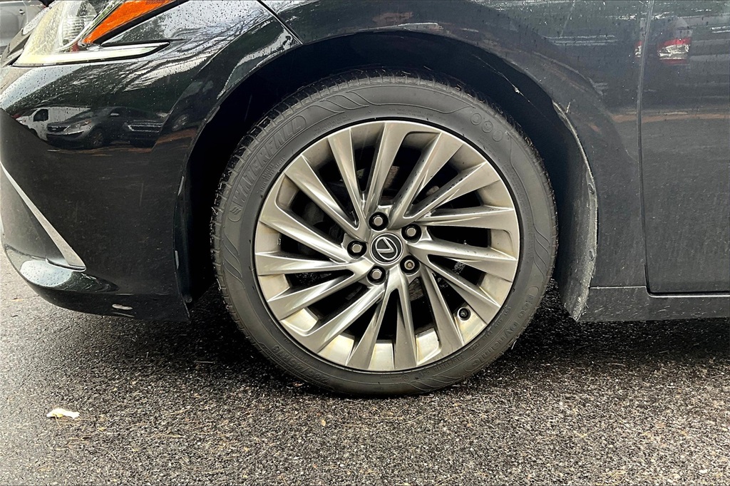 2019 Lexus ES 350 Luxury - Photo 4