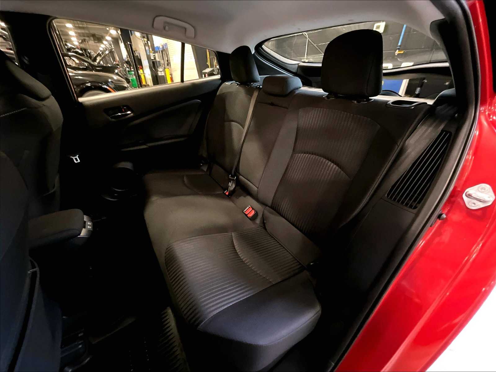 2021 Toyota Prius Prime LE - Photo 15