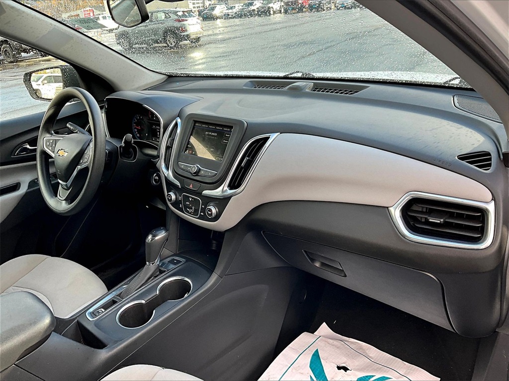 2019 Chevrolet Equinox LS - Photo 14