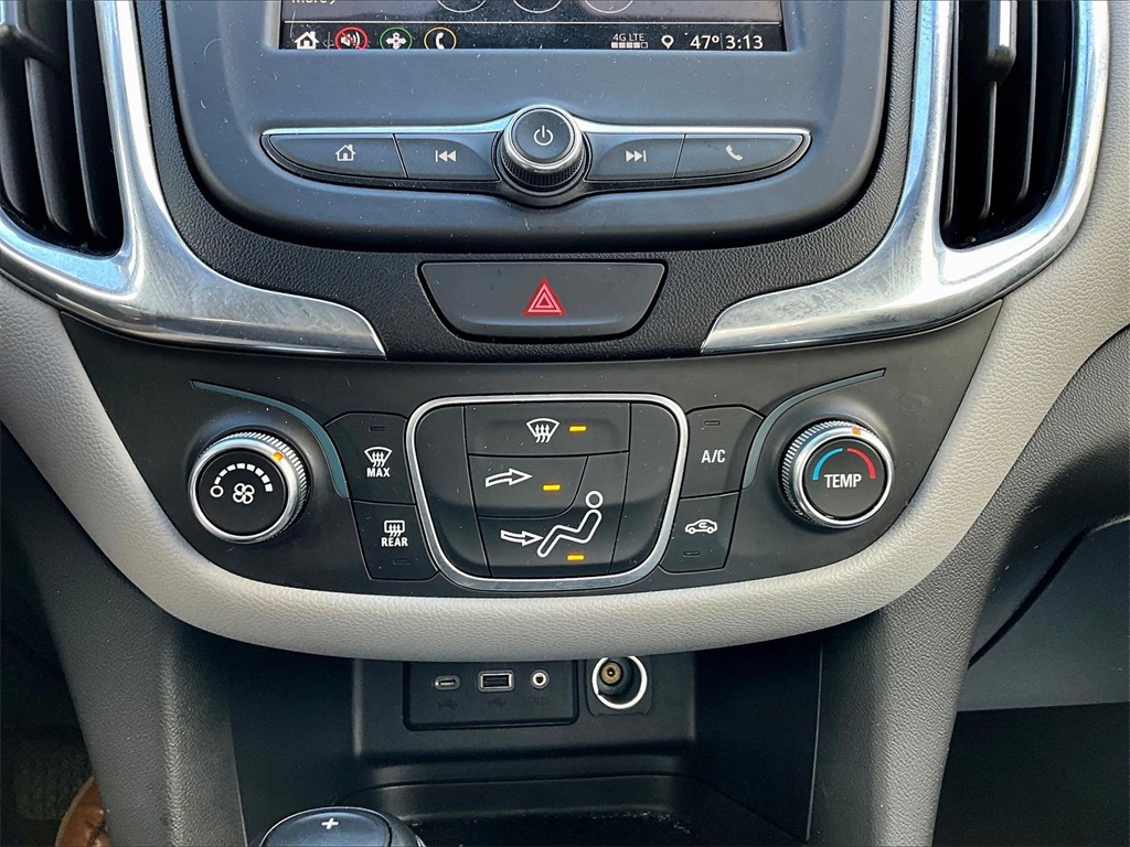 2019 Chevrolet Equinox LS - Photo 25