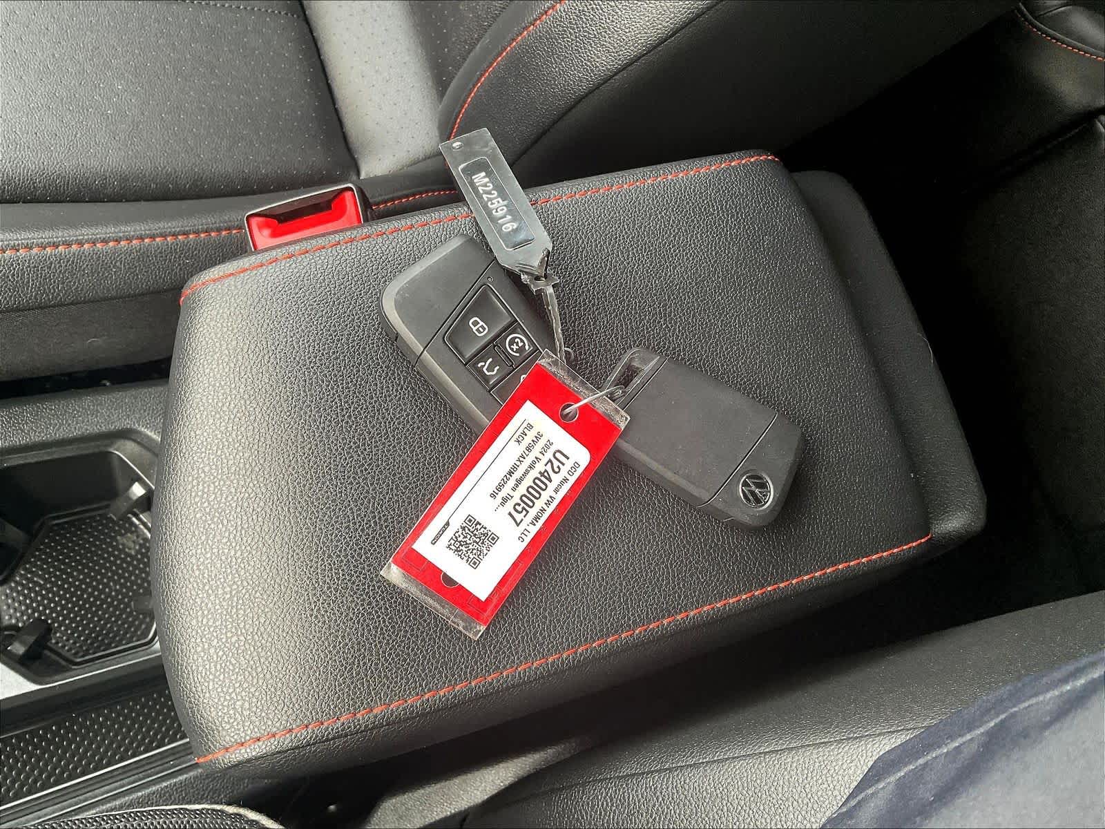 2024 Volkswagen Tiguan Wolfsburg Edition - Photo 29