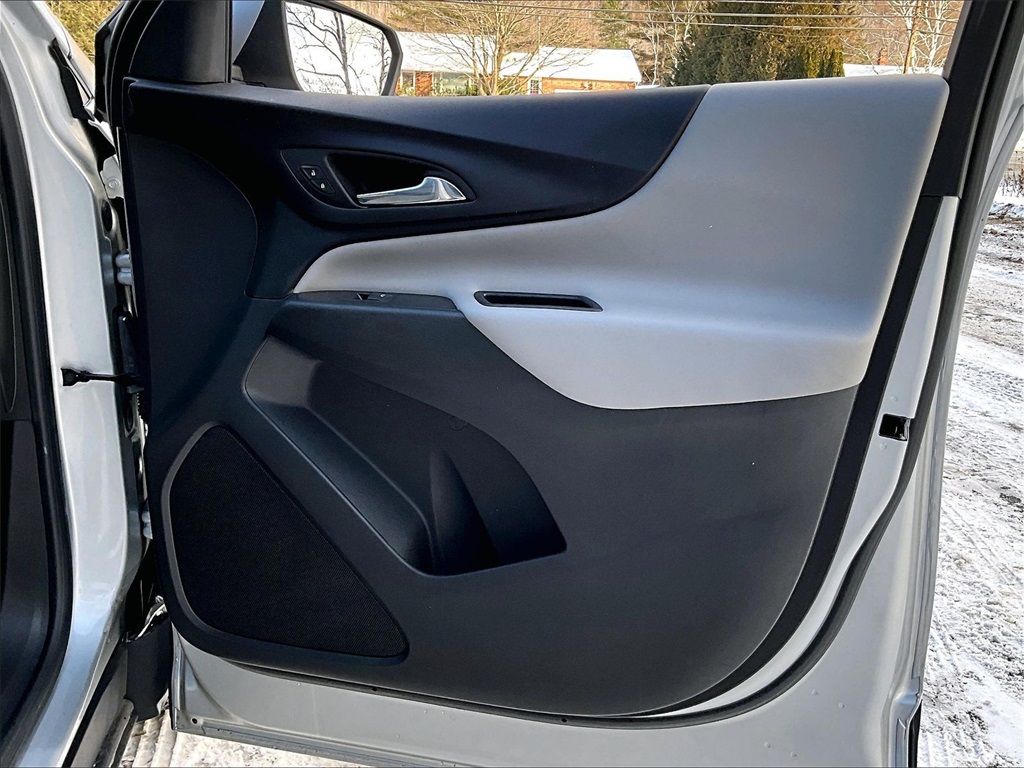2022 Chevrolet Equinox LT - Photo 12
