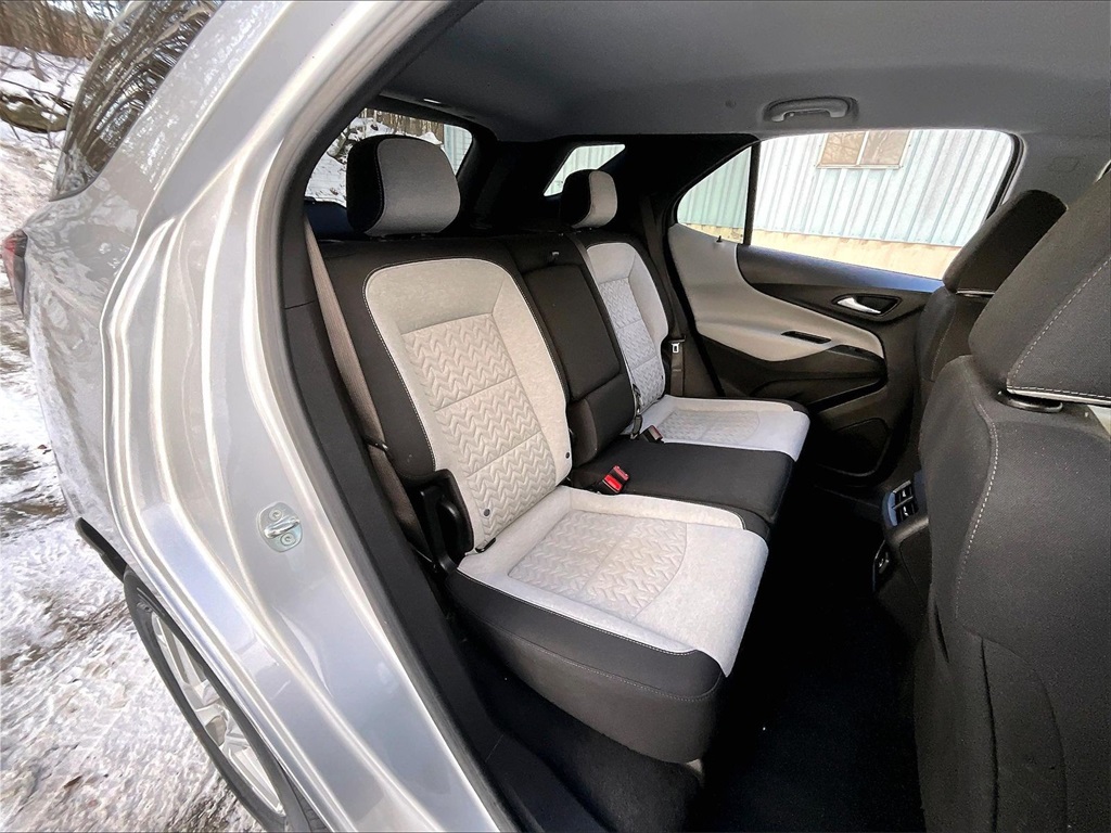 2022 Chevrolet Equinox LT - Photo 16