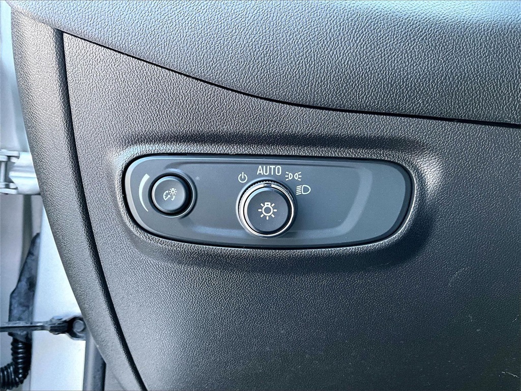 2022 Chevrolet Equinox LT - Photo 26