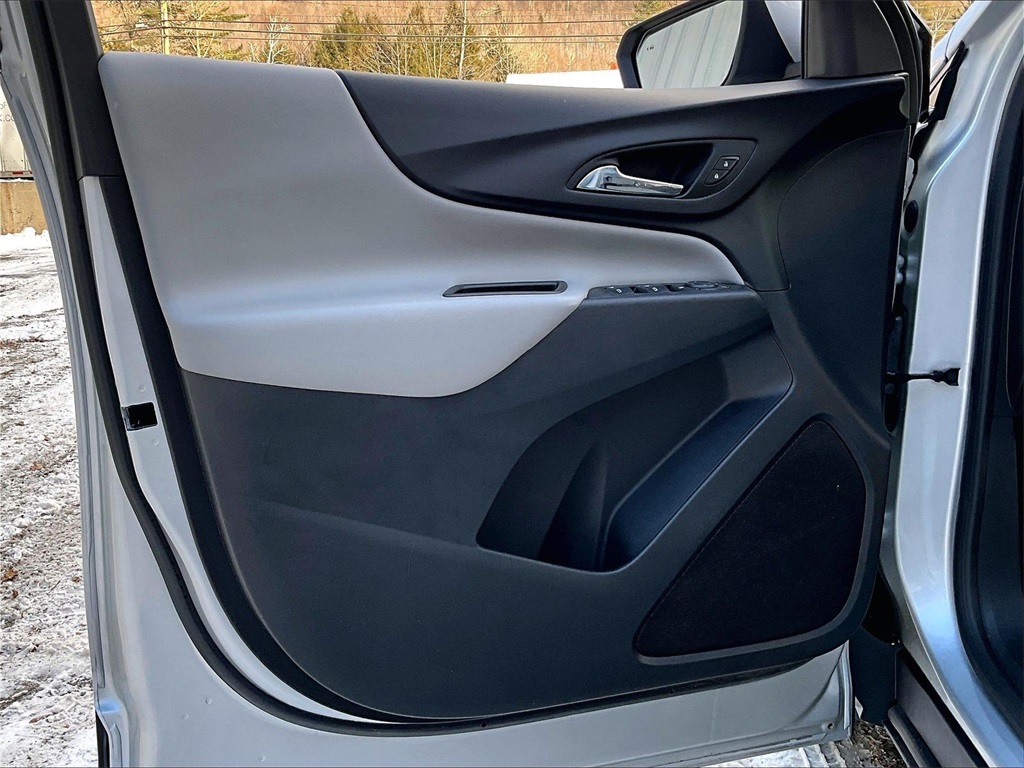 2022 Chevrolet Equinox LT - Photo 9
