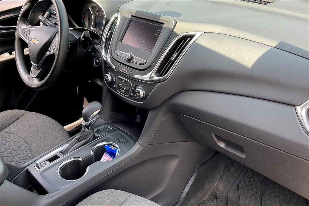 2023 Chevrolet Equinox LT - Photo 13