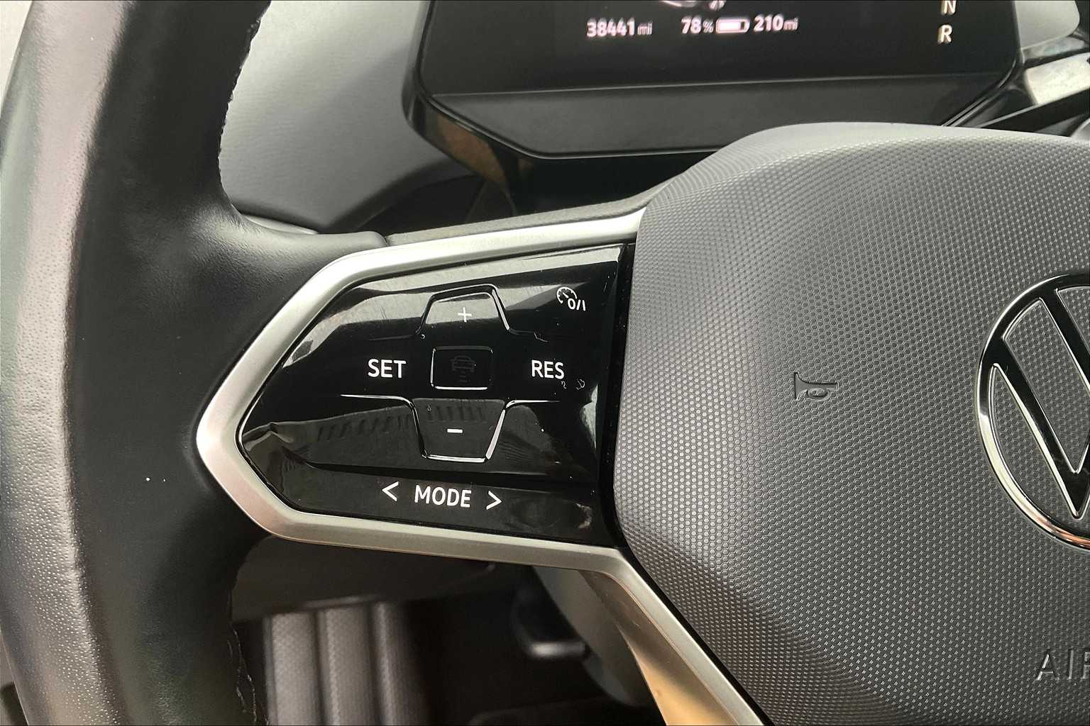 2021 Volkswagen ID.4 Pro - Photo 22