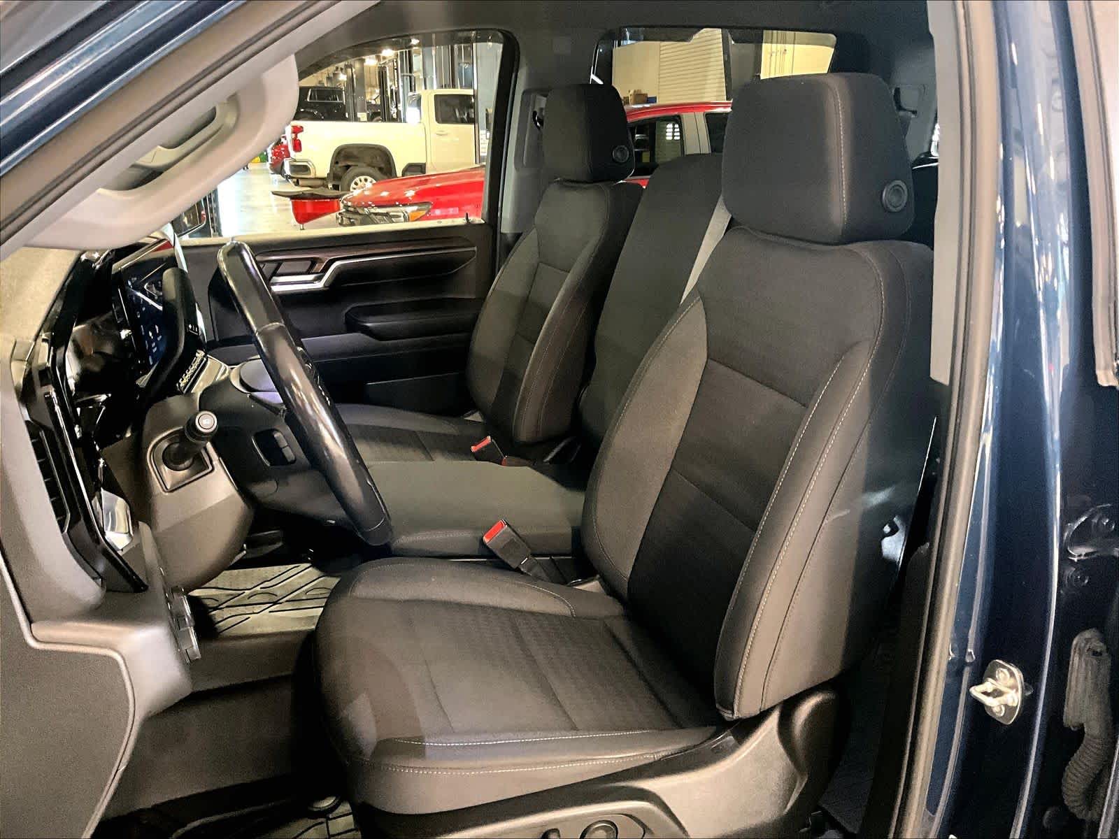 2022 Chevrolet Silverado 1500 LT Trail Boss - Photo 10