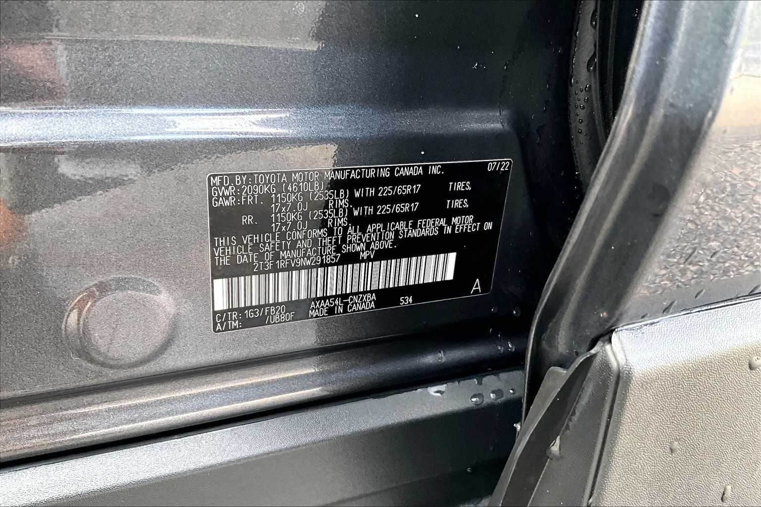 2022 Toyota RAV4 LE - Photo 34