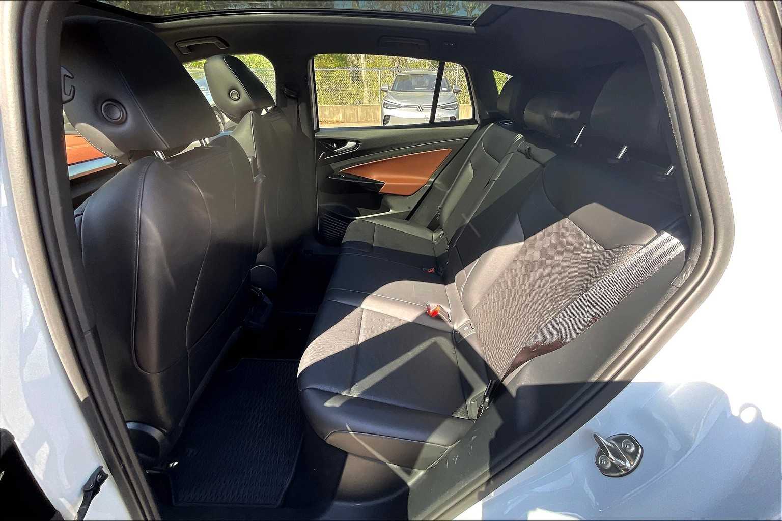 2021 Volkswagen ID.4 Pro S - Photo 15