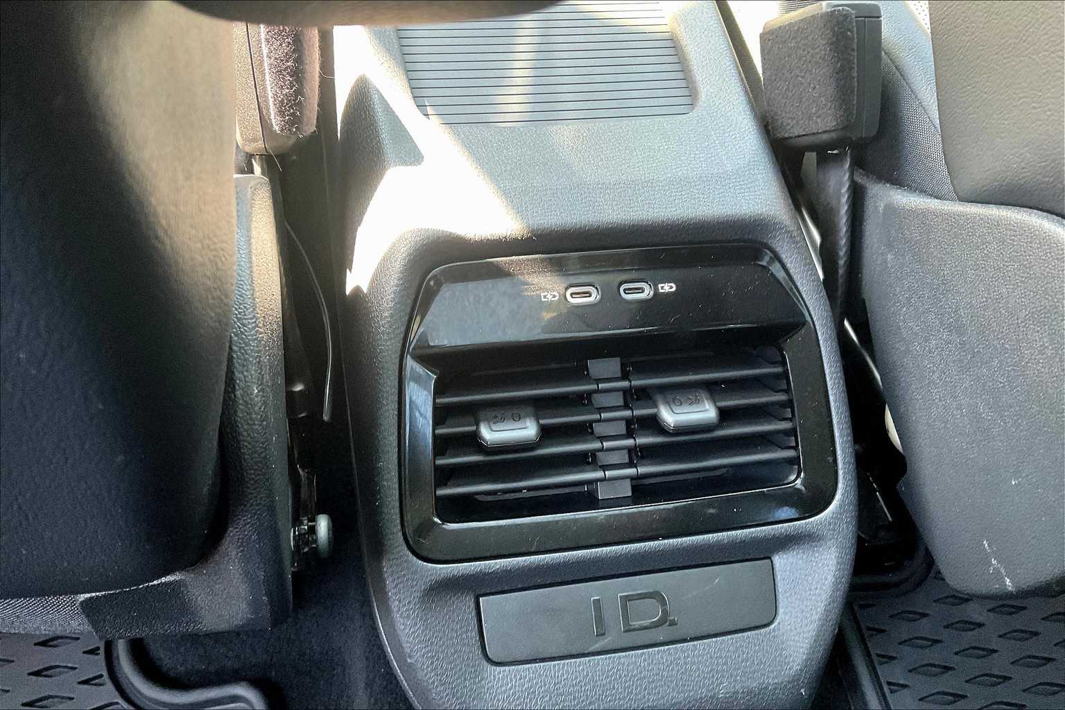 2021 Volkswagen ID.4 Pro S - Photo 26