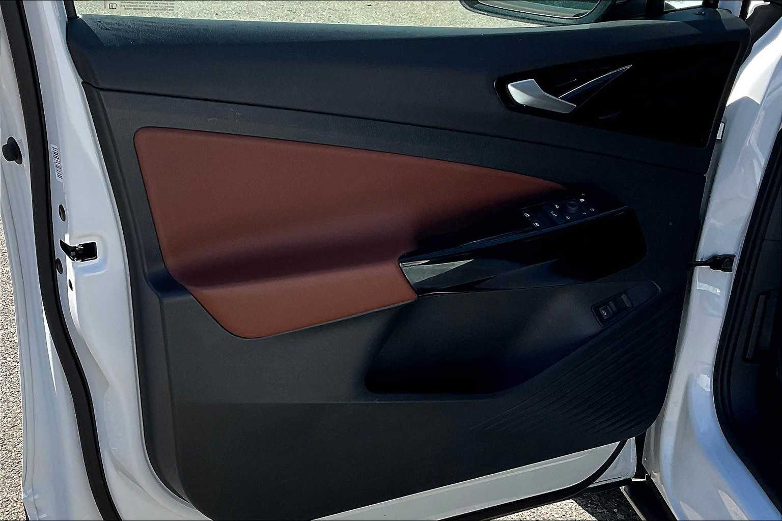 2021 Volkswagen ID.4 Pro S - Photo 9