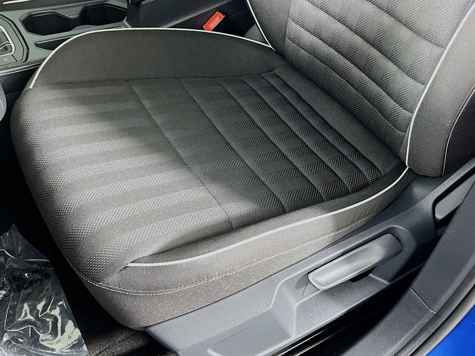 2024 Volkswagen Jetta Sport - Photo 19