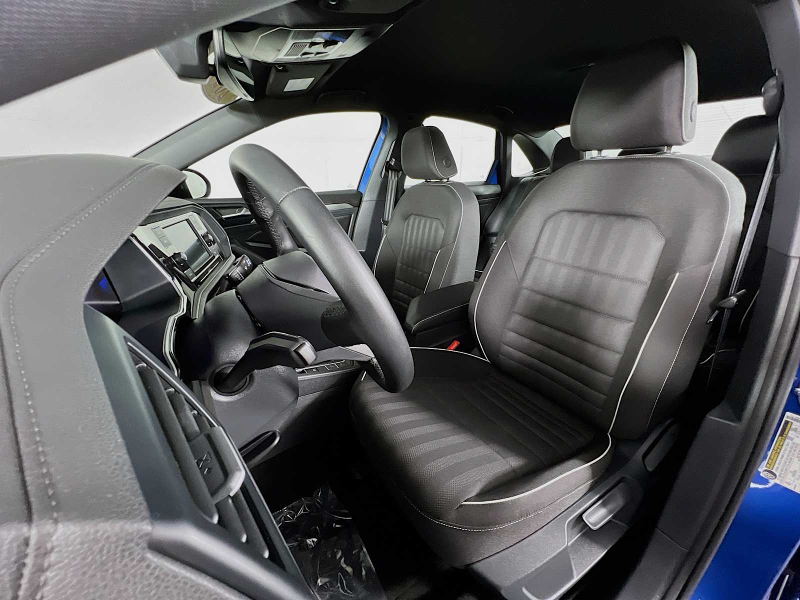 2024 Volkswagen Jetta Sport - Photo 21