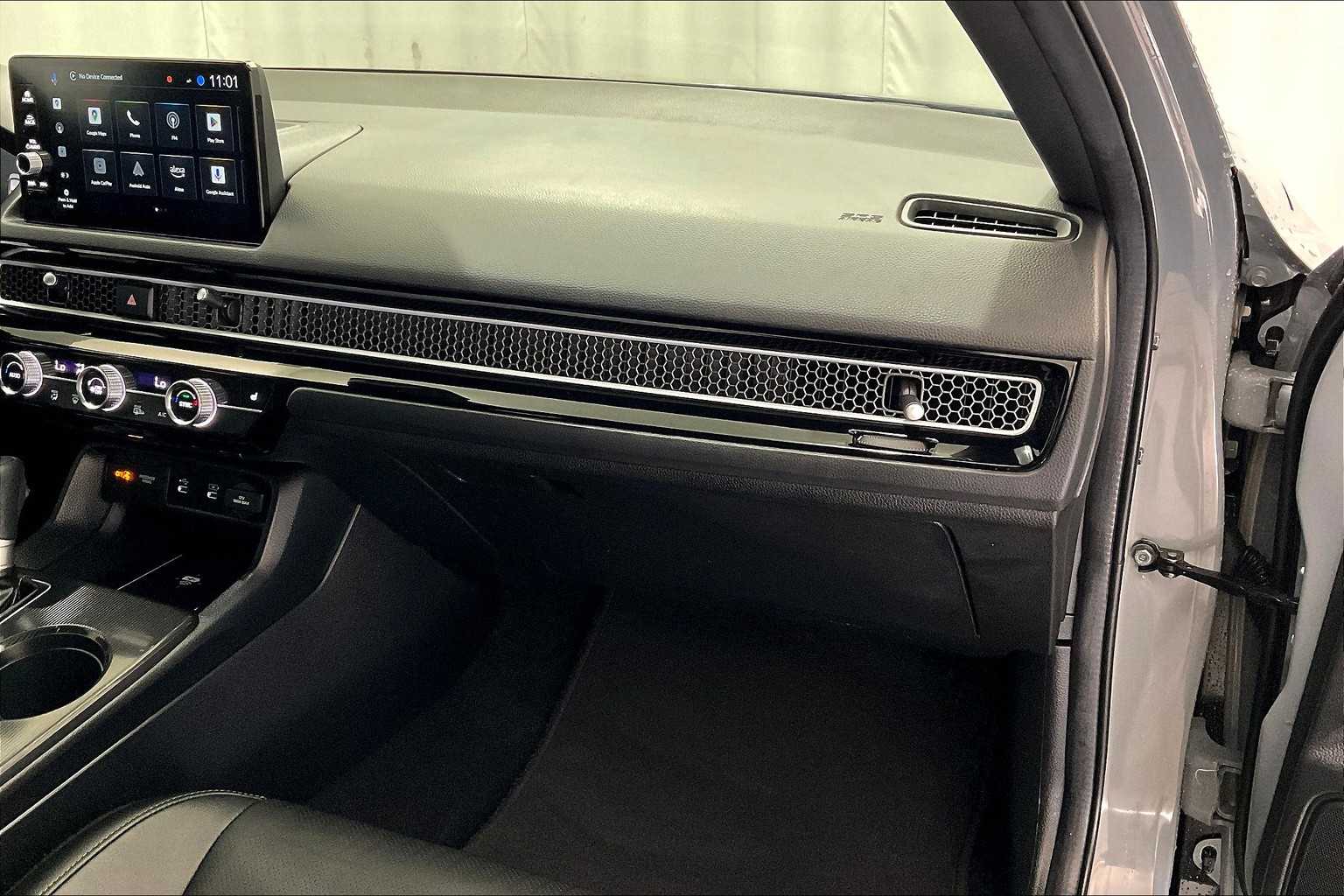 2025 Honda Civic Hybrid Sport Touring - Photo 13