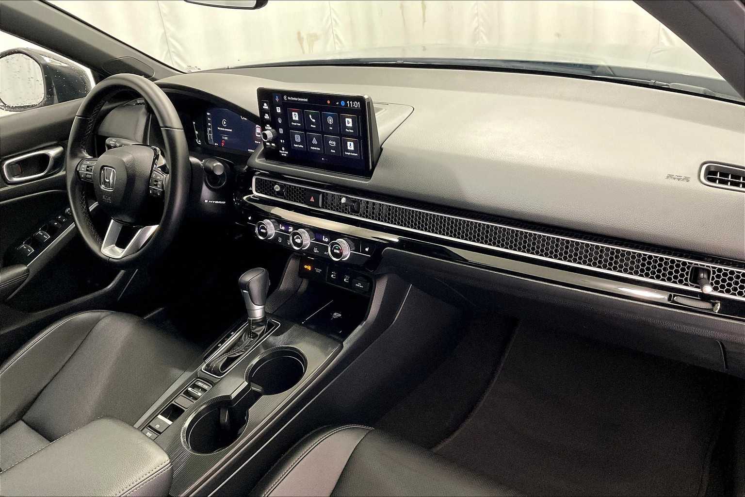 2025 Honda Civic Hybrid Sport Touring - Photo 14