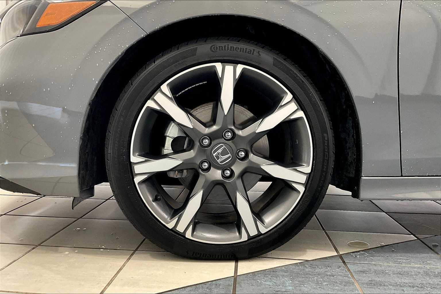 2025 Honda Civic Hybrid Sport Touring - Photo 7