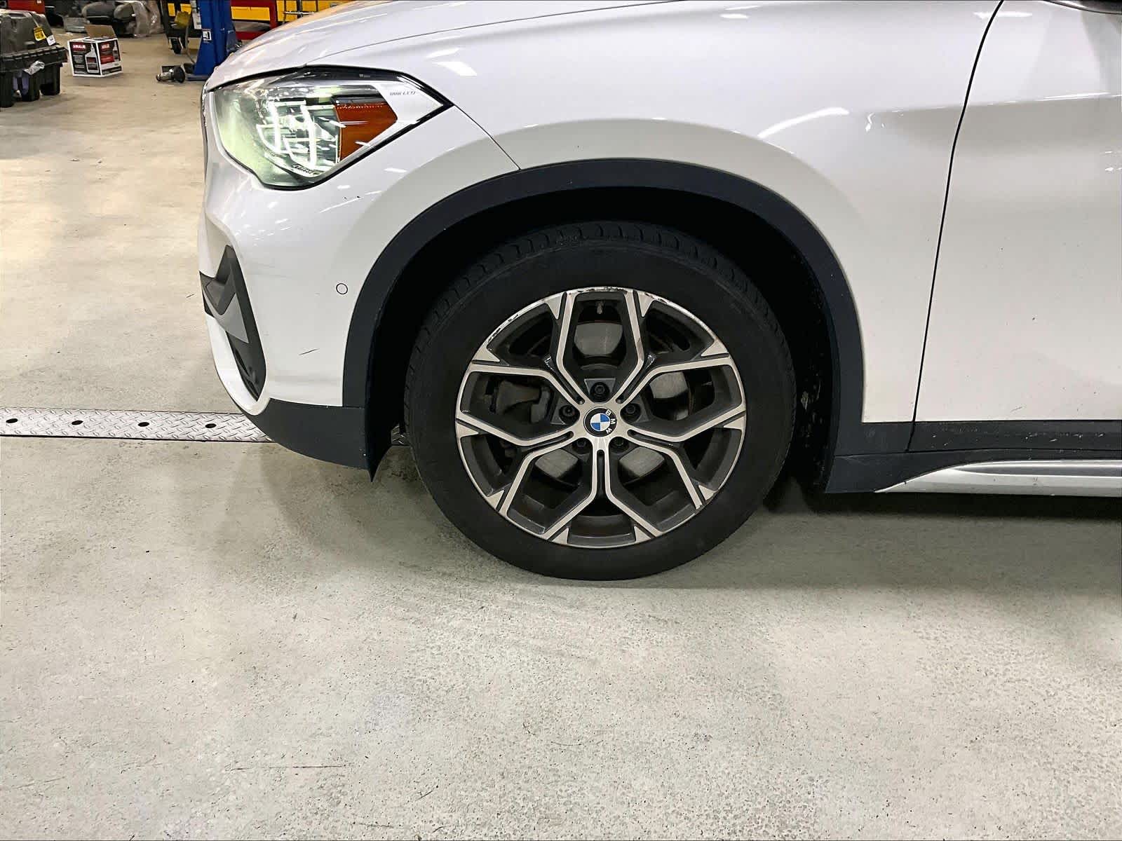 2021 BMW X1 xDrive28i - Photo 4