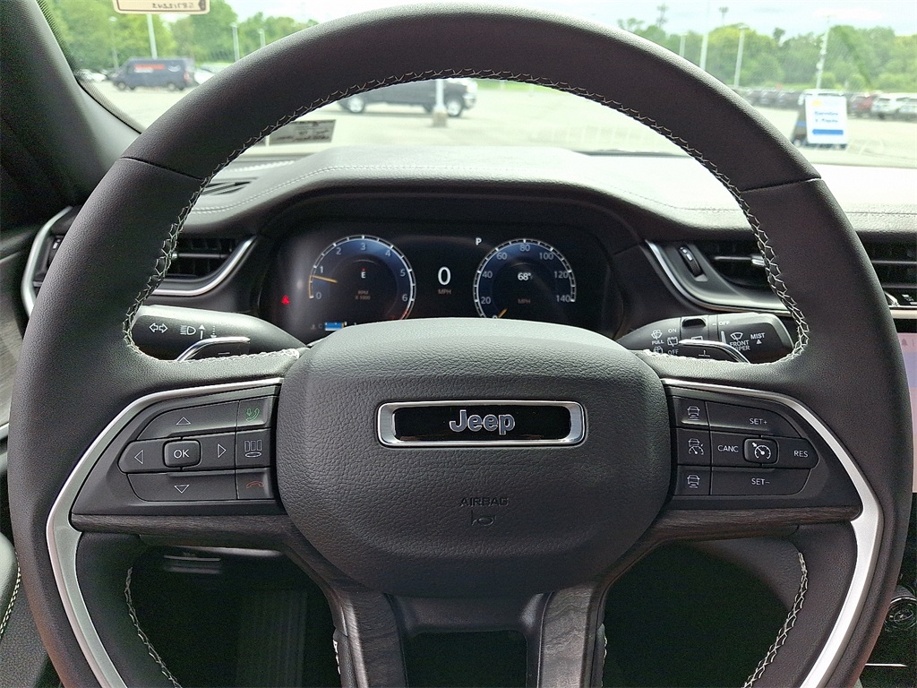 2025 Jeep Grand Cherokee L Limited - Photo 17