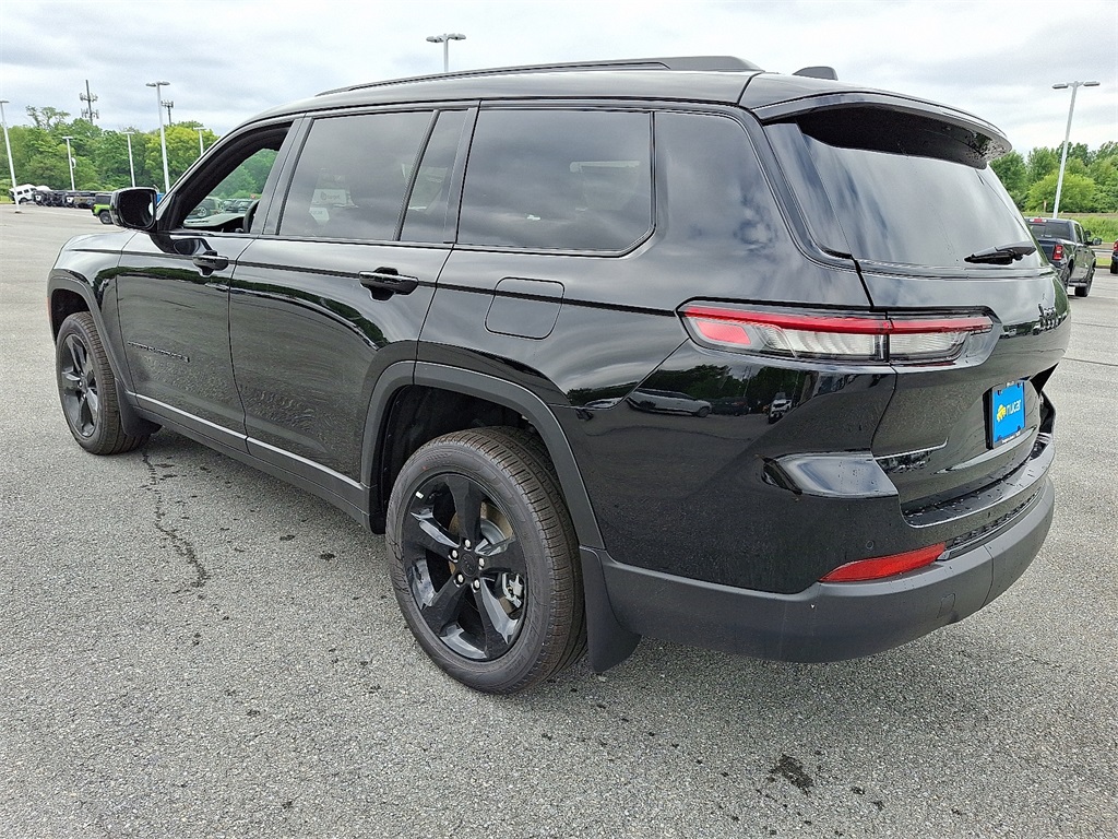 2025 Jeep Grand Cherokee L Limited - Photo 3