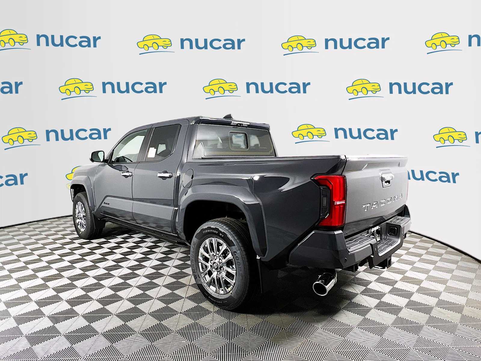 2025 Toyota Tacoma Limited - Photo 4
