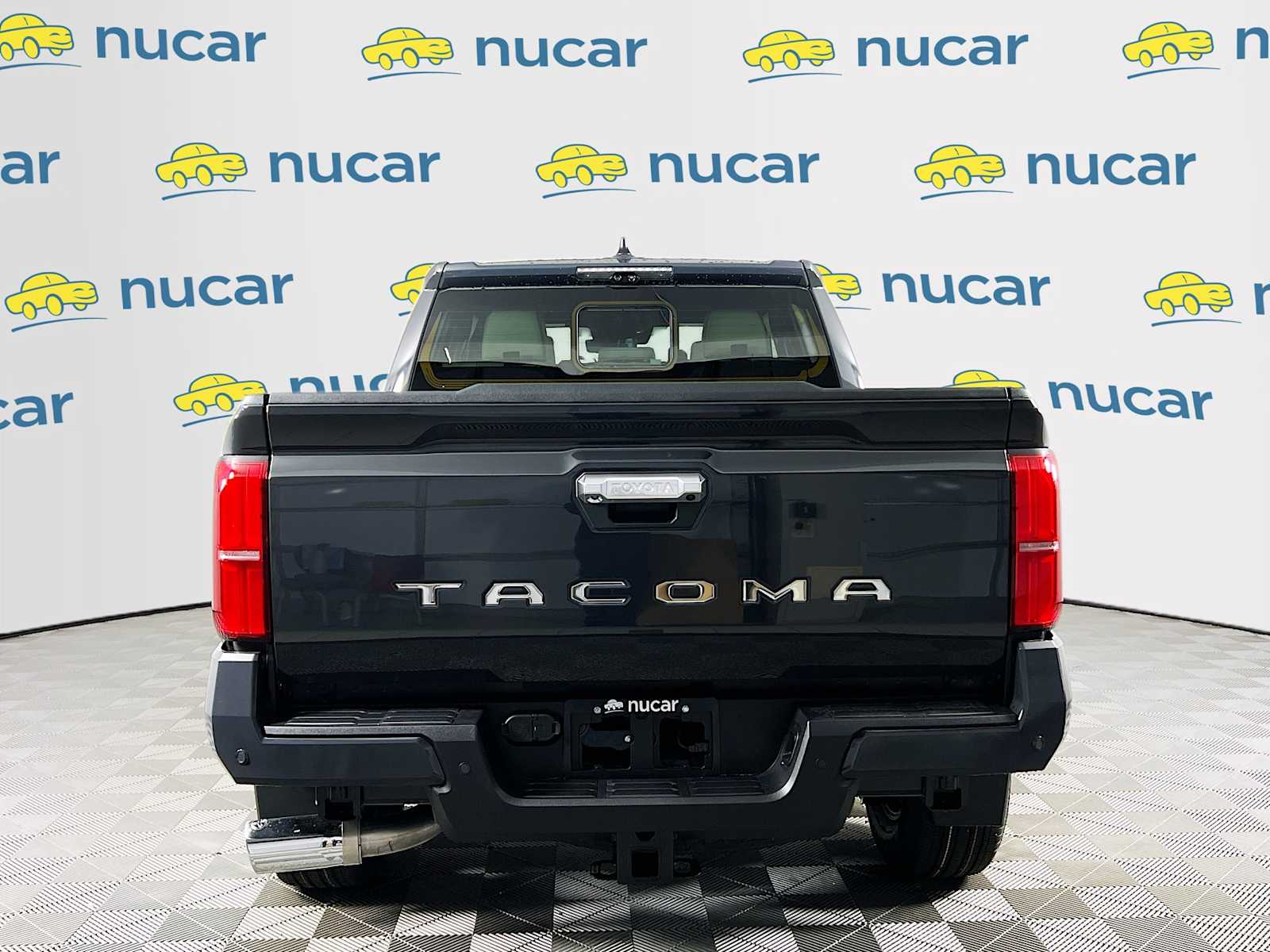 2025 Toyota Tacoma Limited - Photo 5