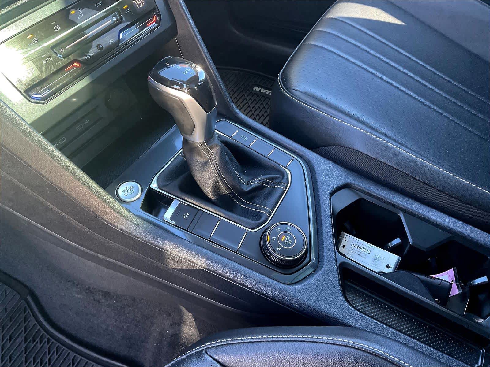 2022 Volkswagen Tiguan SE - Photo 20