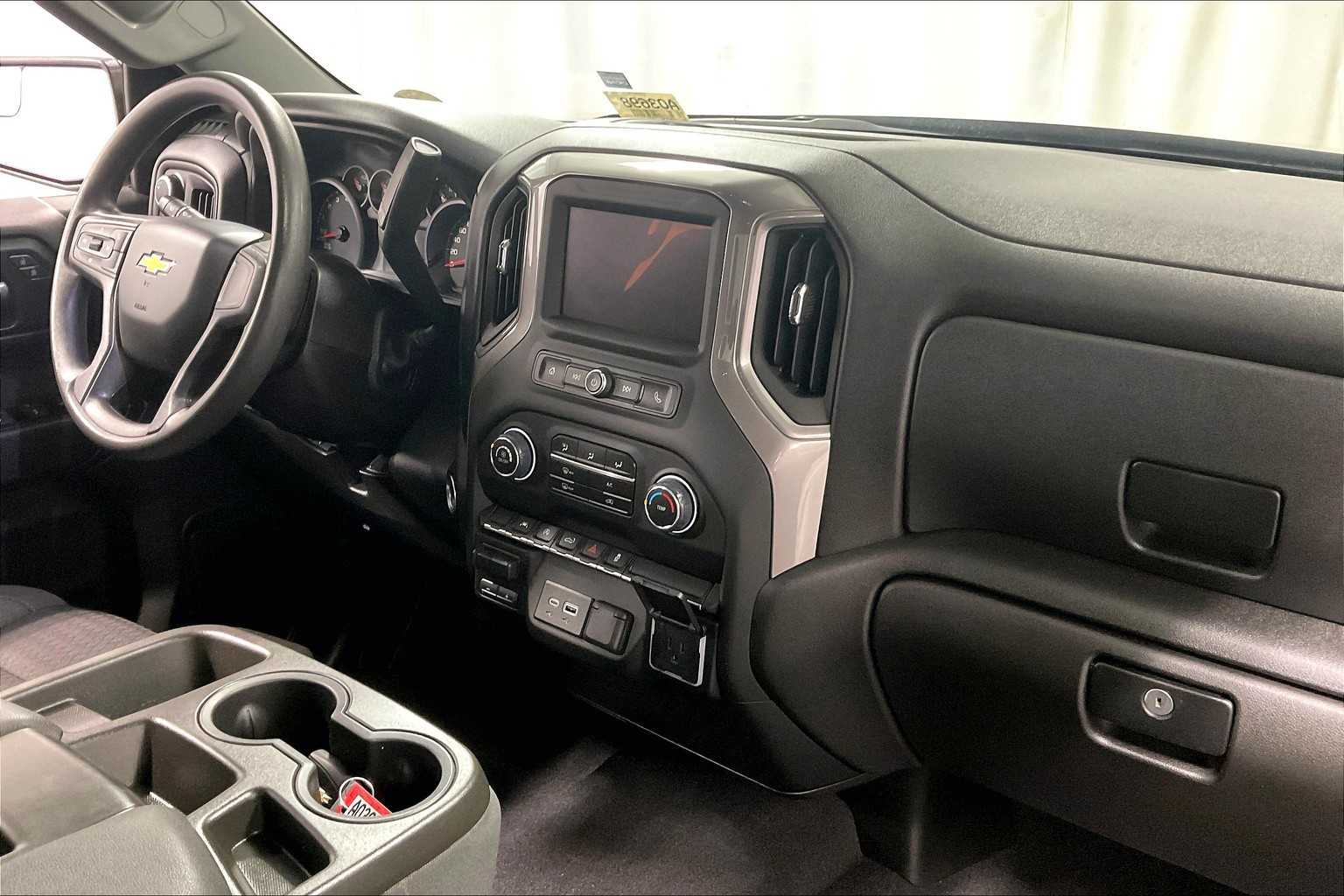 2023 Chevrolet Silverado 1500 Custom - Photo 14