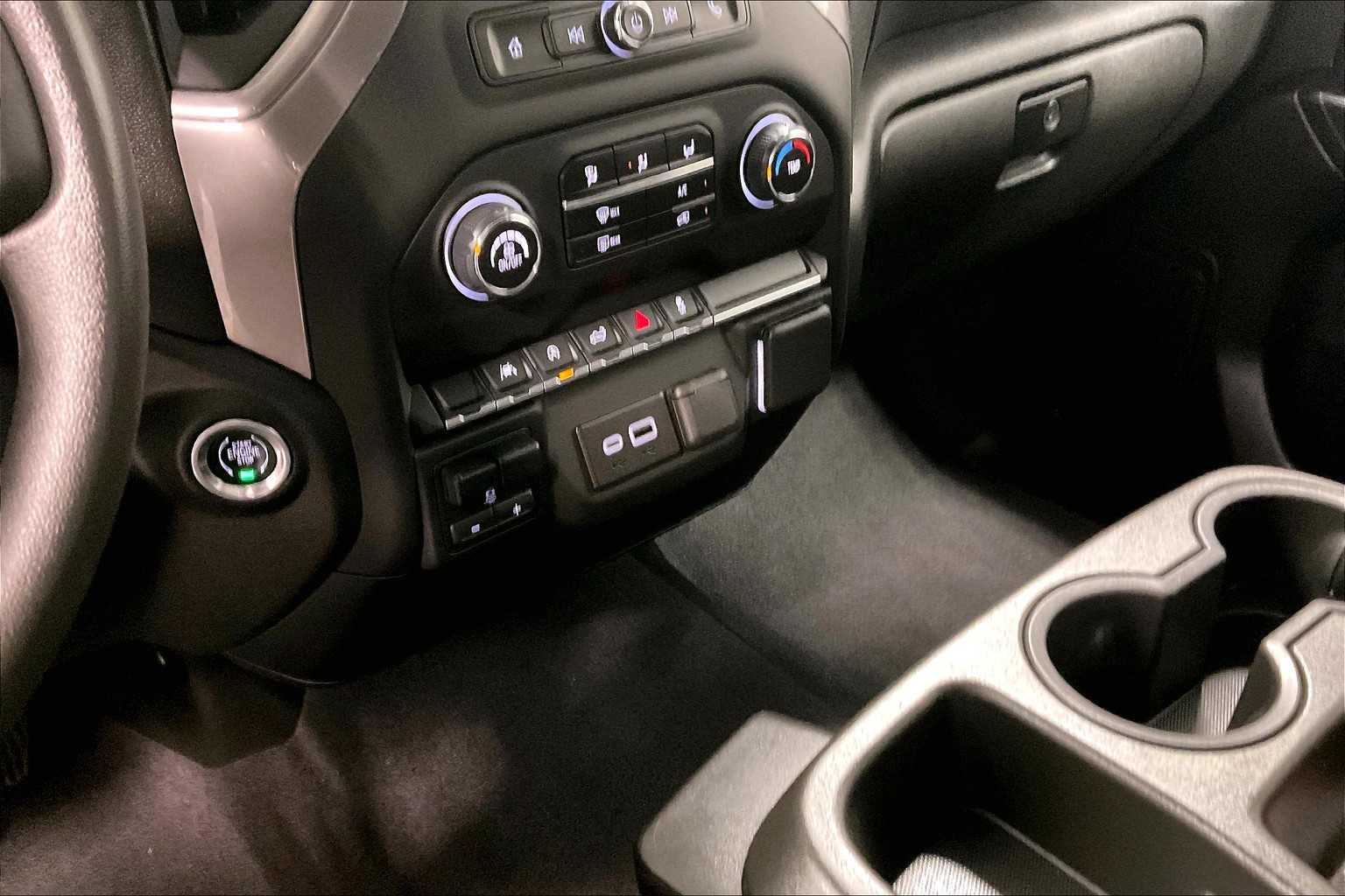 2023 Chevrolet Silverado 1500 Custom - Photo 20