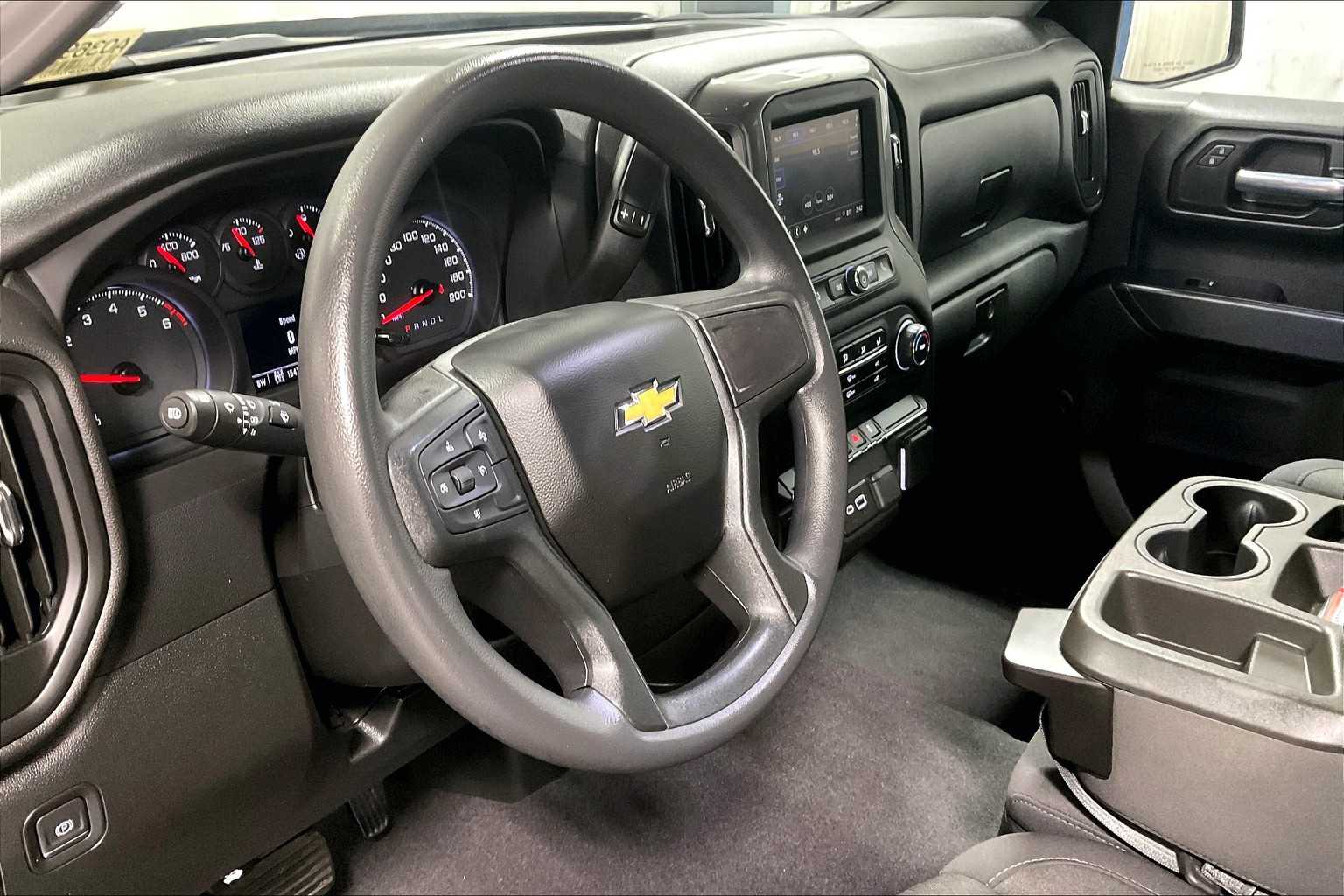 2023 Chevrolet Silverado 1500 Custom - Photo 8