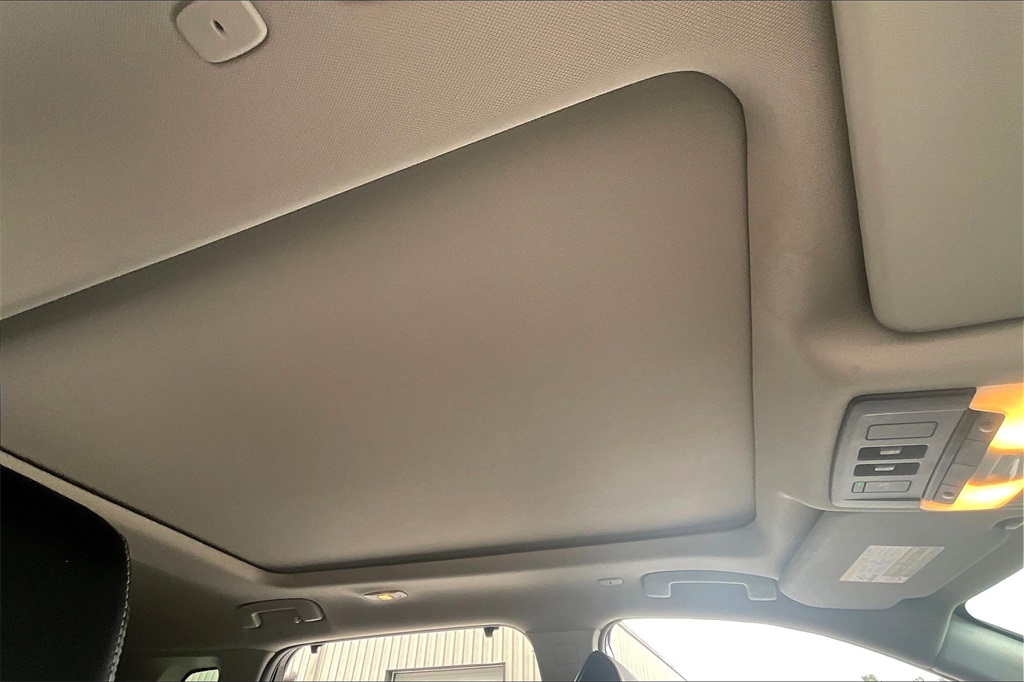 2022 Nissan Rogue SL - Photo 22