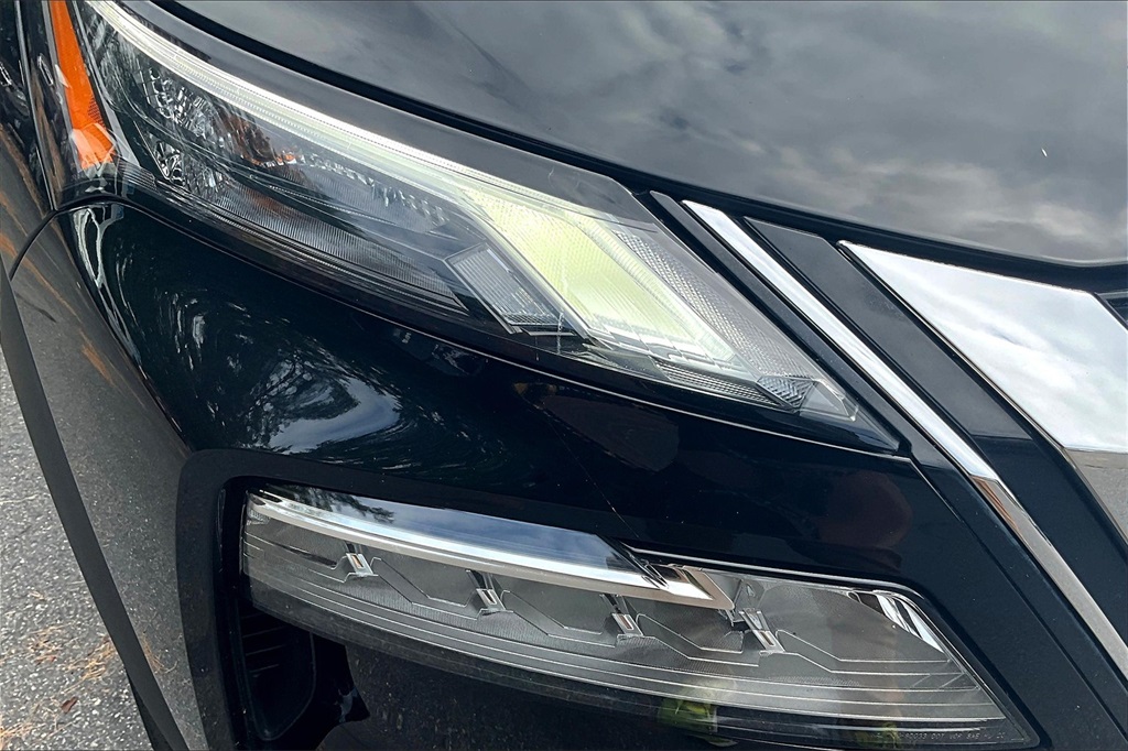 2022 Nissan Rogue SL - Photo 32