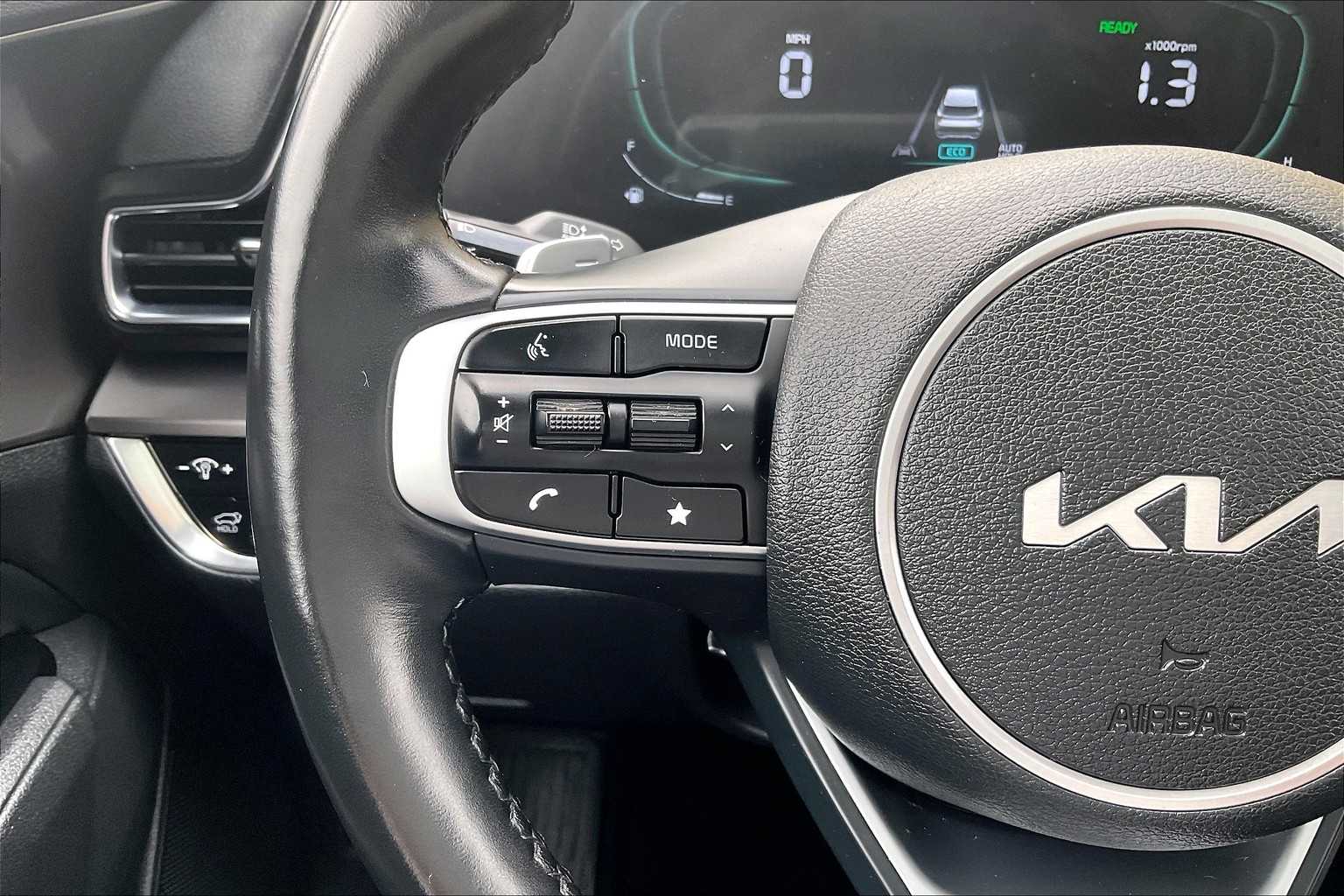 2023 Kia Sportage Hybrid EX - Photo 23