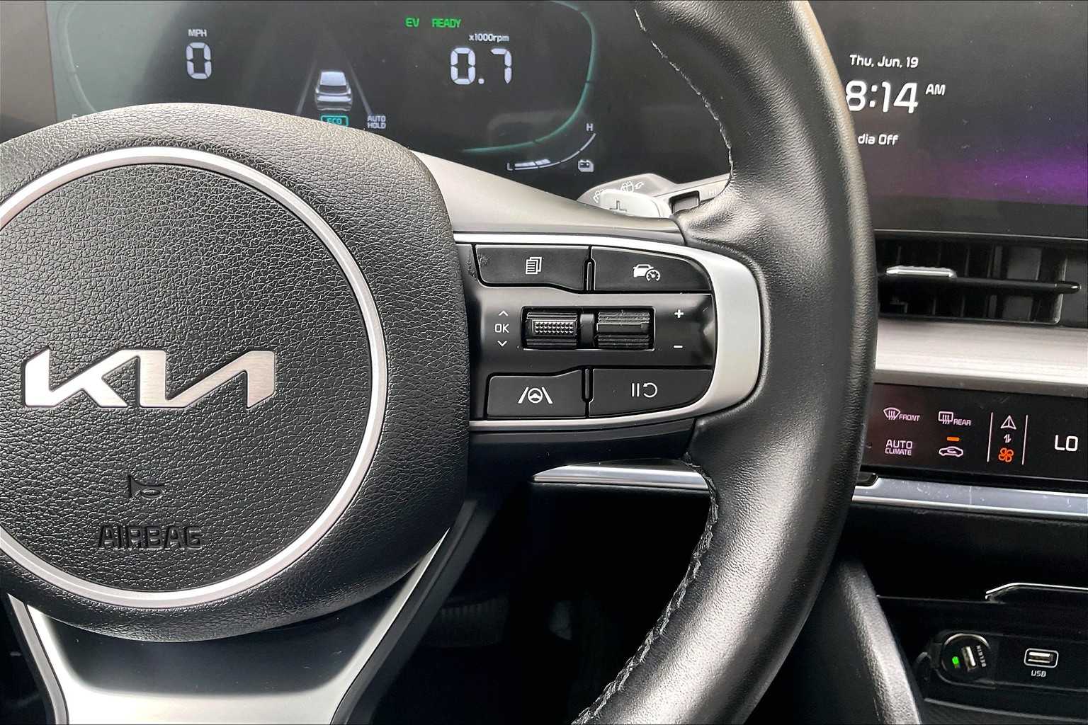 2023 Kia Sportage Hybrid EX - Photo 24