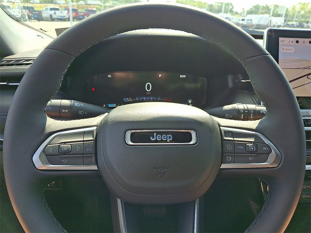 2025 Jeep Compass Limited - Photo 16