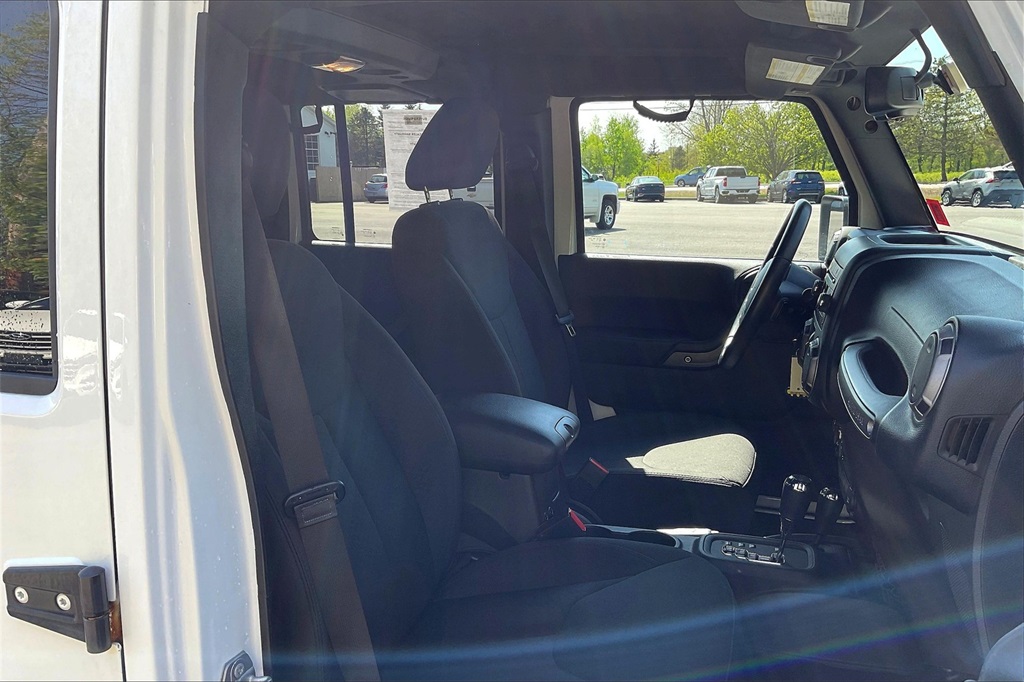 2016 Jeep Wrangler Unlimited Sport - Photo 11