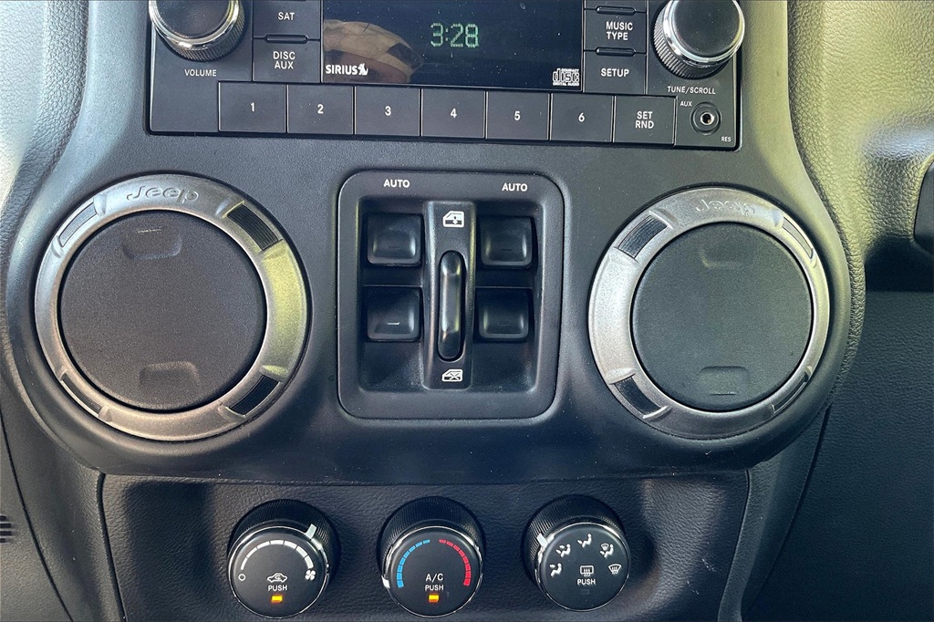2016 Jeep Wrangler Unlimited Sport - Photo 27