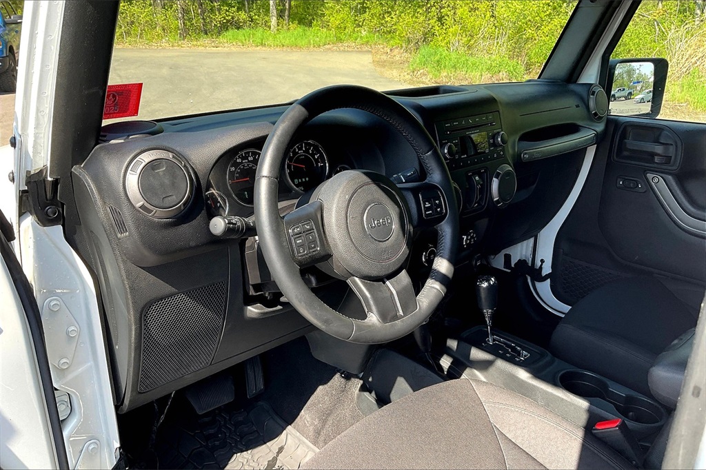 2016 Jeep Wrangler Unlimited Sport - Photo 8