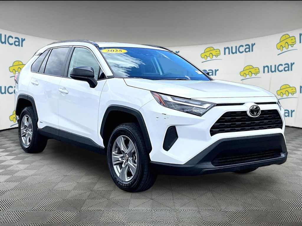 2025 Toyota RAV4 Hybrid LE