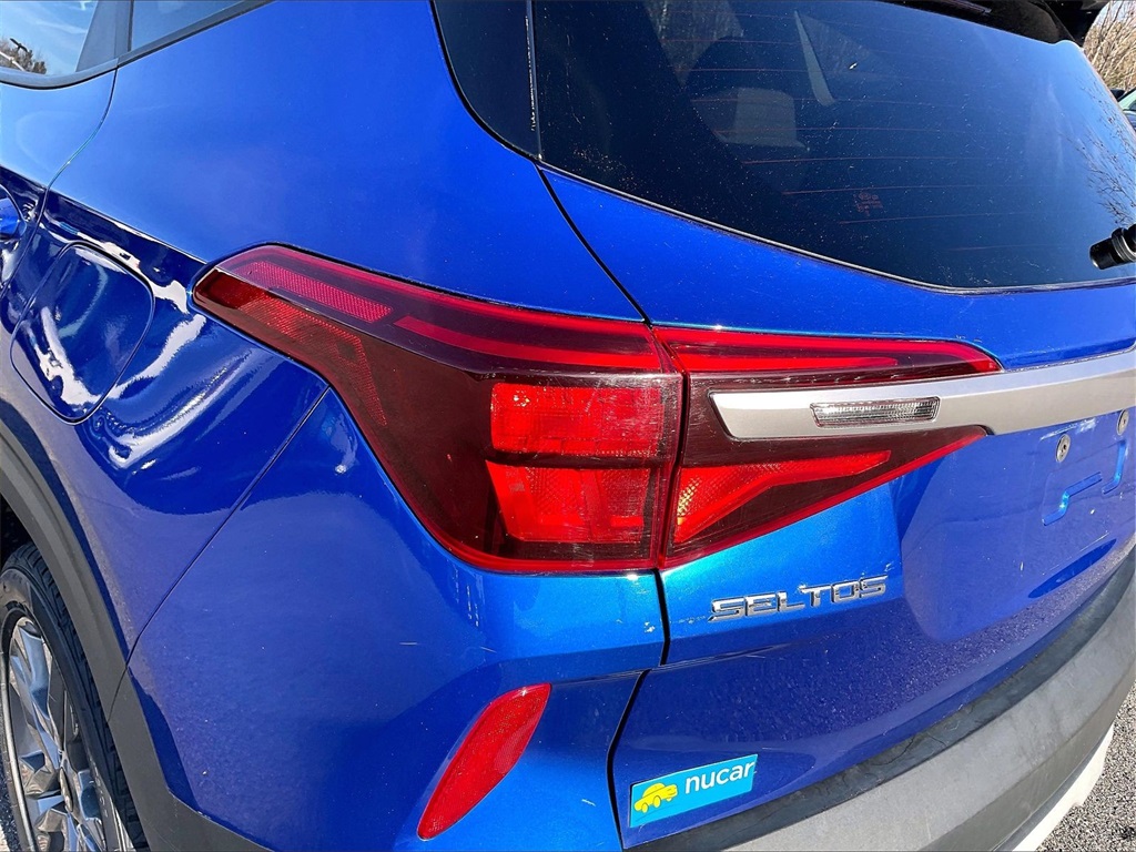 2021 Kia Seltos LX - Photo 28