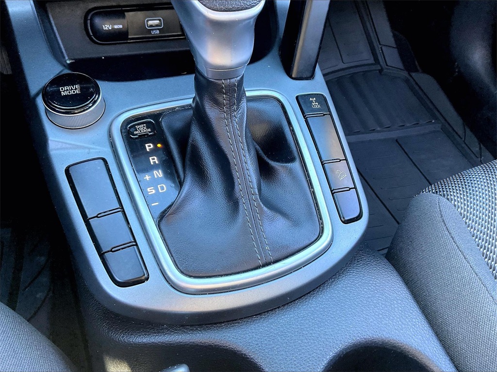 2021 Kia Seltos LX - Photo 30