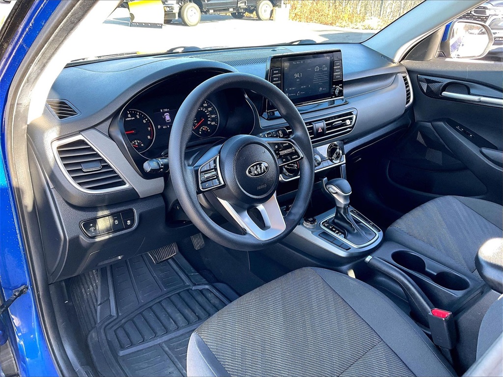 2021 Kia Seltos LX - Photo 8